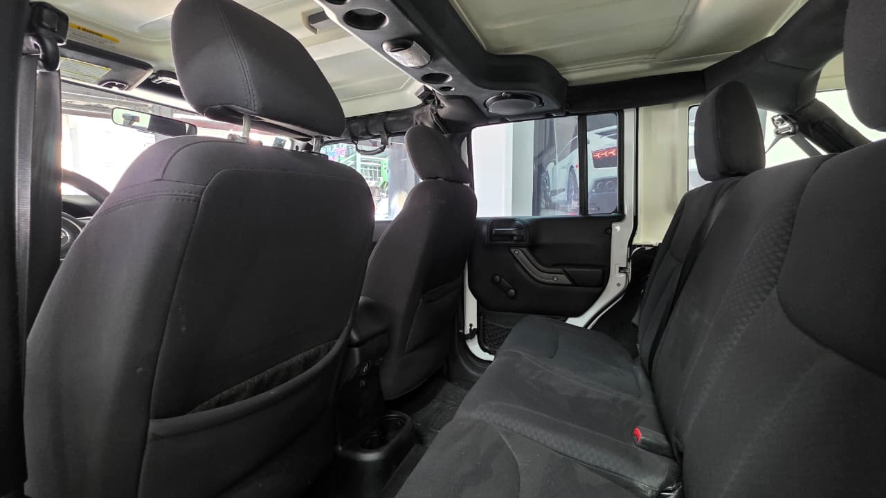 JEEP WRANGLER UNLIMITED SPORT 2013 - Imagen 13