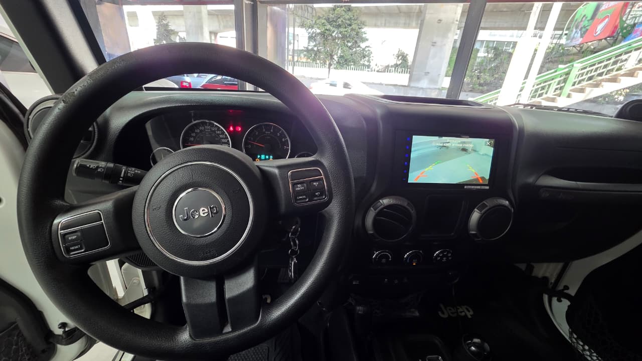 JEEP WRANGLER UNLIMITED SPORT 2013 - Imagen 16