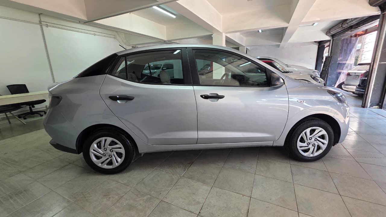 HYUNDAI GRAND i10 SEDAN GL MT 2023 - Imagen 9