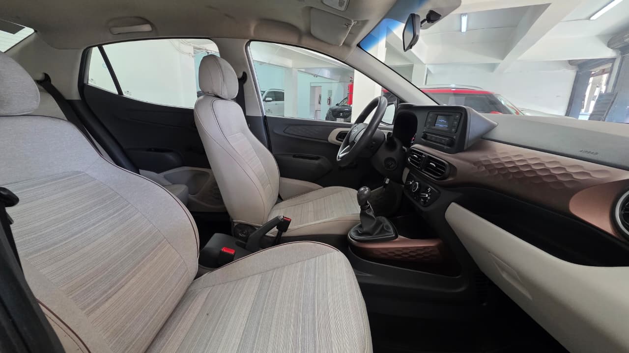 HYUNDAI GRAND i10 SEDAN GL MT 2023 - Imagen 14