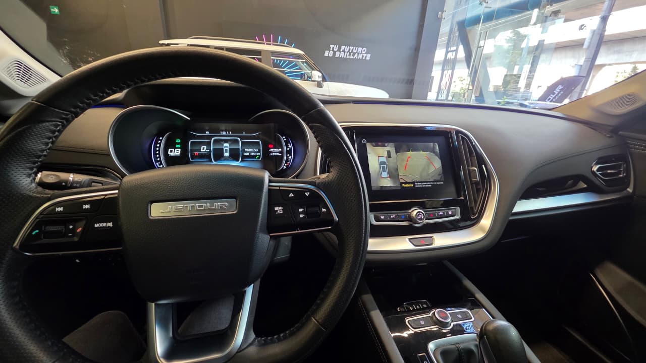 JETOUR X70 2023 - Imagen 14