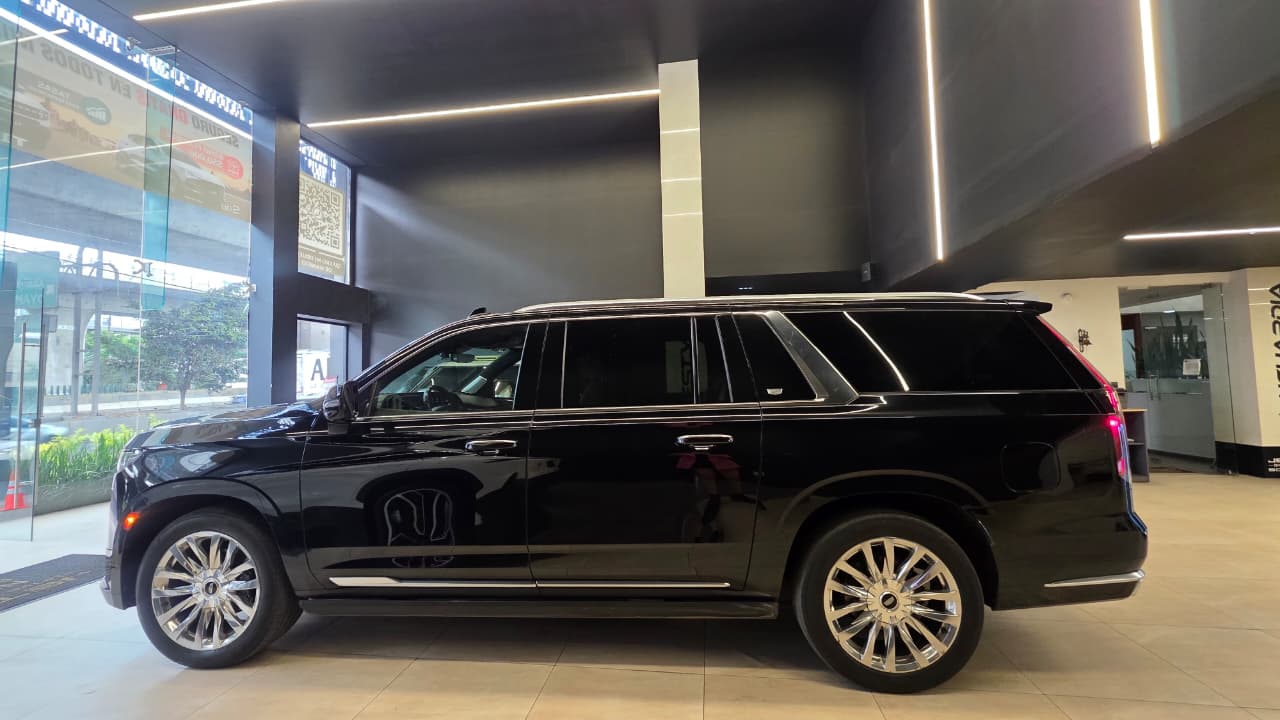 CADILLAC ESCALADE ESV AWD PAQ B PREMIUM LUXURY - Imagen 4