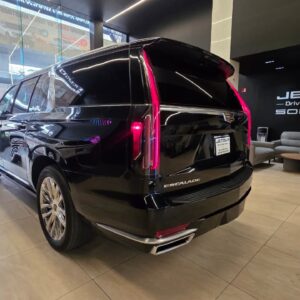 CADILLAC ESCALADE ESV AWD PAQ B PREMIUM LUXURY