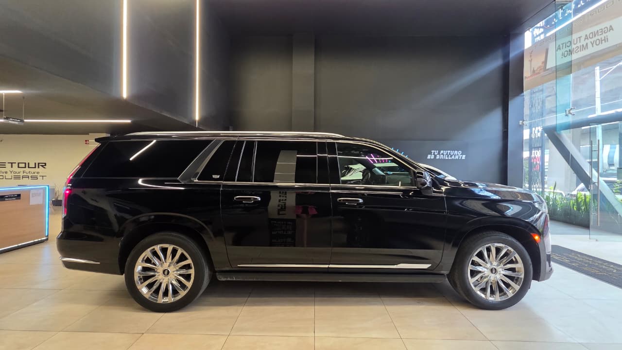 CADILLAC ESCALADE ESV AWD PAQ B PREMIUM LUXURY - Imagen 10