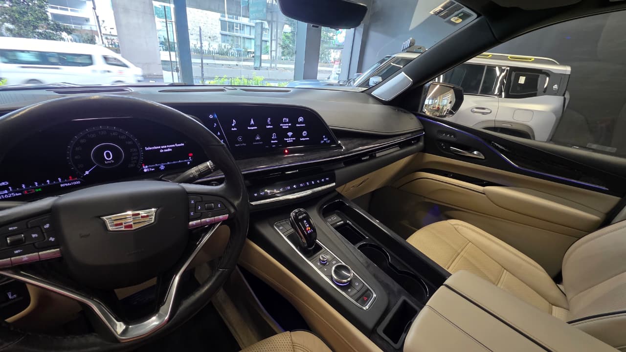 CADILLAC ESCALADE ESV AWD PAQ B PREMIUM LUXURY - Imagen 21