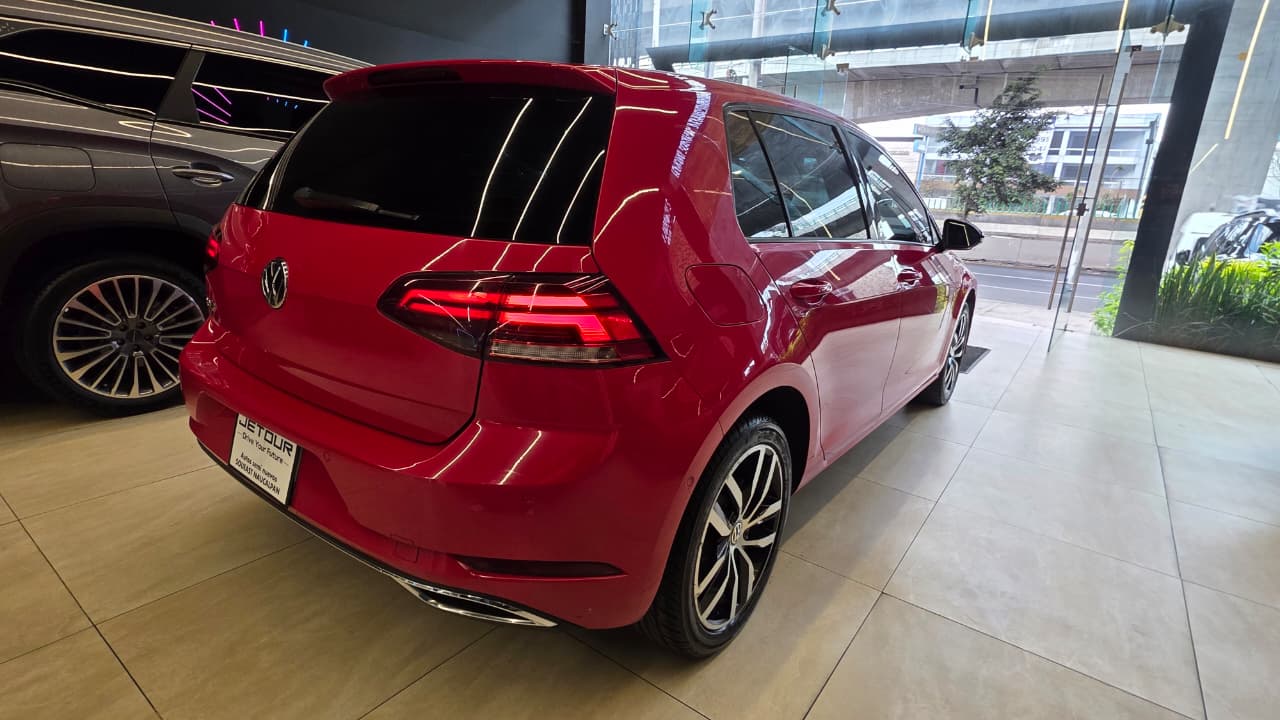 VOLKSWAGEN GOLF HIGHLINE 2019 - Imagen 8