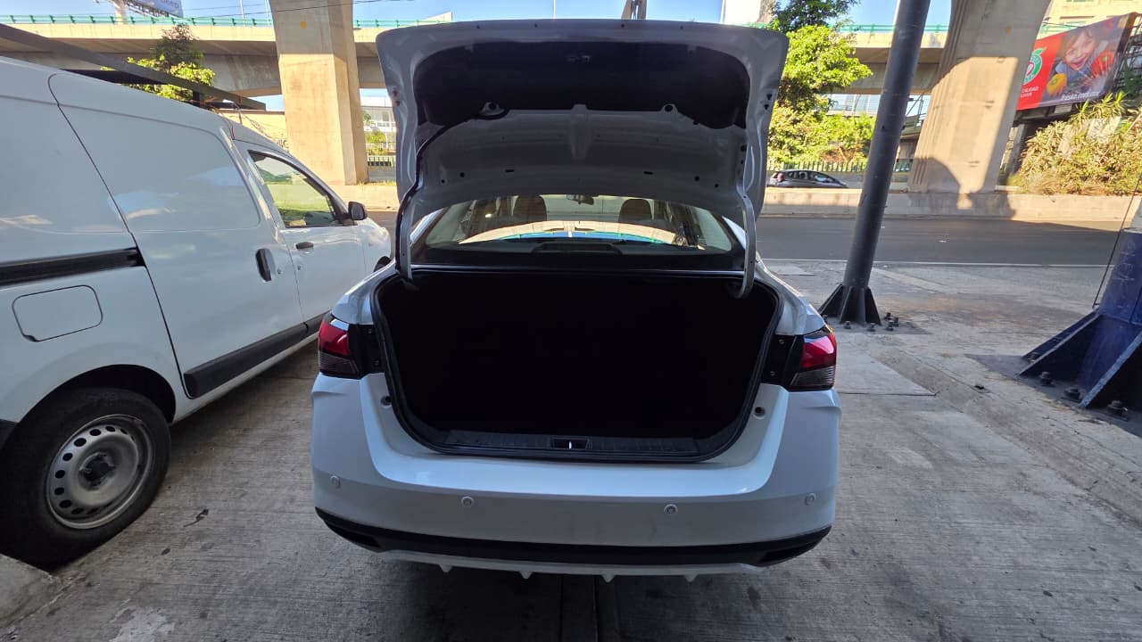 NISSAN VERSA SENSE MT 2024 - Imagen 7
